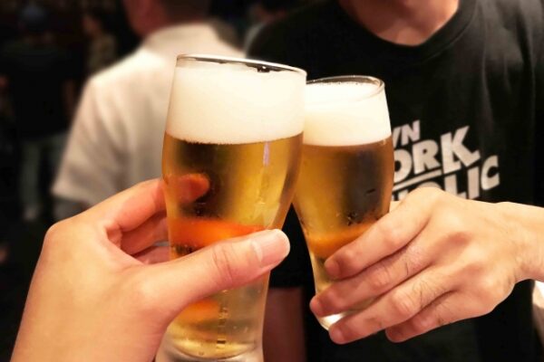ビールで乾杯1