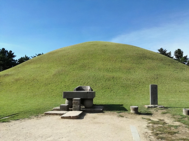 【イメージ画像】新羅第13代王・味鄒王の墓